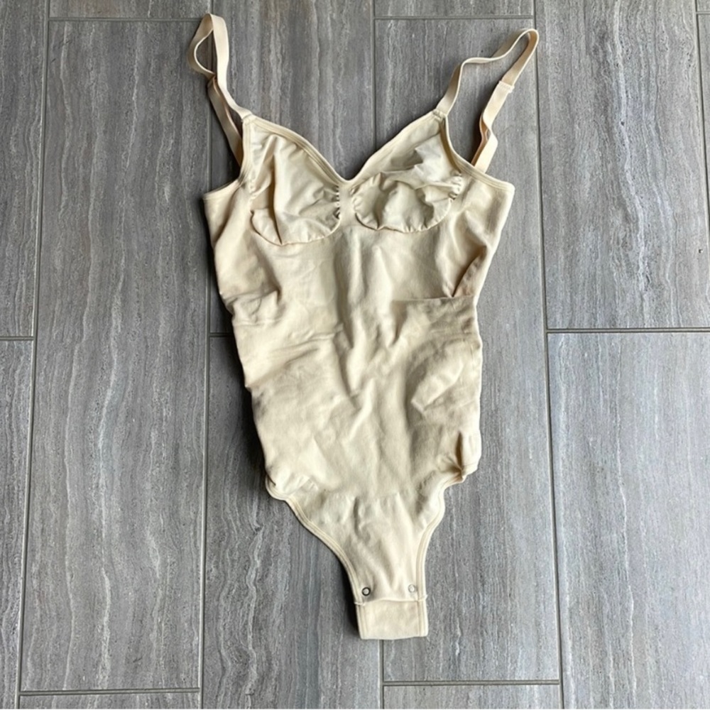 Open back Snatching Shapewear Bodysuit Size 2x/3x